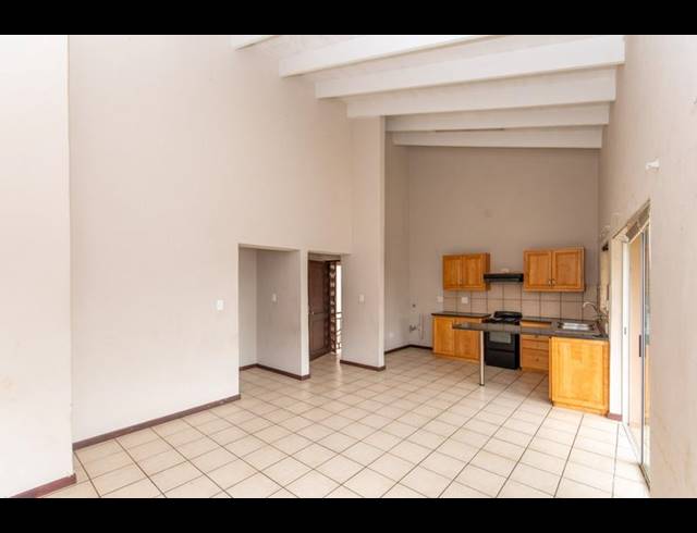 2 BEDROOM APARTMENT FOR SALE IN WHITE RIVER EXT 18
